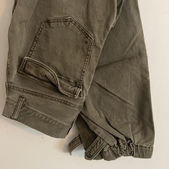 Army green pants - Picture 4 of 4